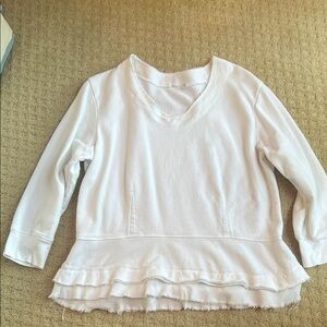 Wilt white top size M. 3/4 sleeves.  Great condition. Light sweatshirt.